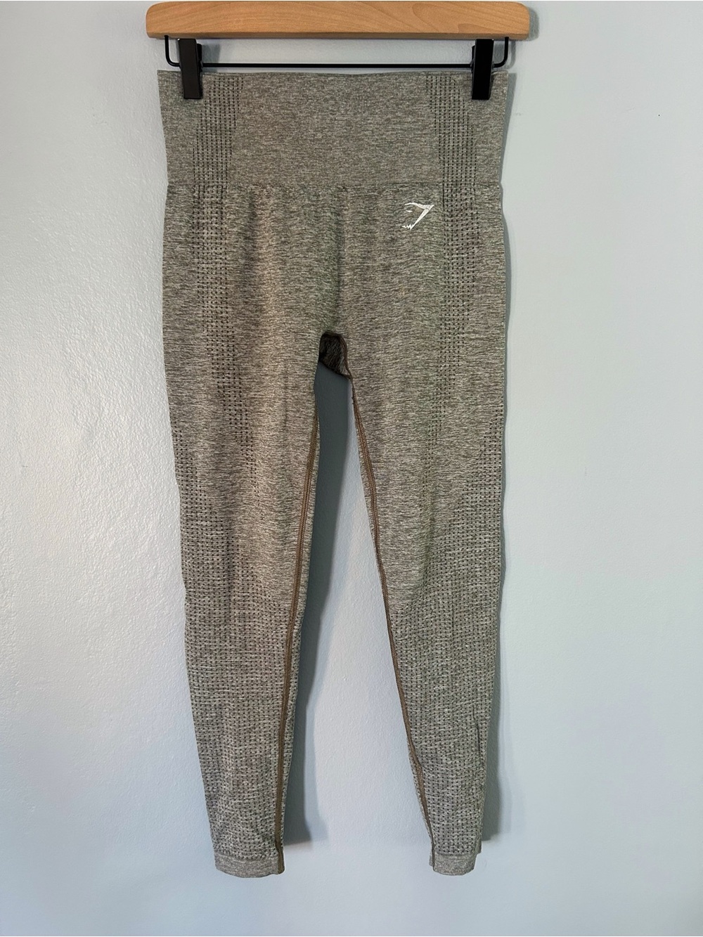 Gymshark • sage green workout leggings medium